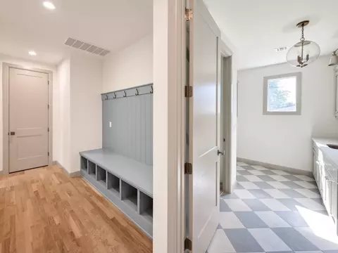 Entry Way - 232 E 46th St, Tulsa, OK 74105 photo 1 of 2