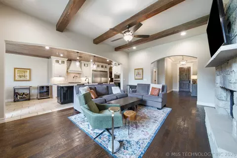 Living - 3624 E 115th Pl S, Tulsa, OK 74137 photo 1 of 6