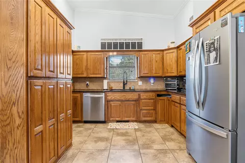 Kitchen - 2131 E 11th, Ada, OK 74820 photo 1 of 4