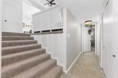 Entry Way - 2131 E 11th, Ada, OK 74820 photo 5 of 6