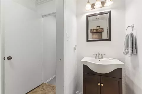 Bath - 2131 E 11th, Ada, OK 74820 photo 1 of 6