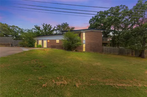 Exterior - 2131 E 11th, Ada, OK 74820 photo 3 of 7