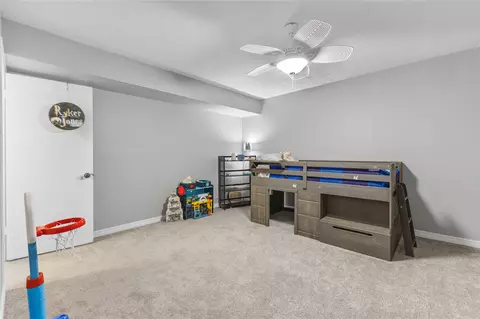 Bedroom - 2131 E 11th, Ada, OK 74820 photo 4 of 6