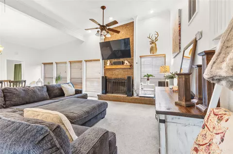 Living - 2131 E 11th, Ada, OK 74820 photo 1 of 1