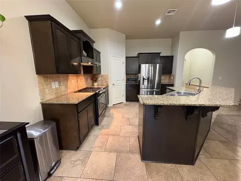 Kitchen - 17511 45th St, Tulsa, OK 74134 photo 5 of 6
