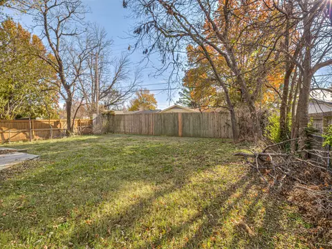 Exterior - 6614 E 27th St, Tulsa, OK 74129 photo 14 of 14
