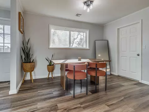 Dining - 6614 E 27th St, Tulsa, OK 74129 photo 3 of 4