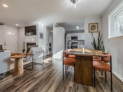 Dining - 6614 E 27th St, Tulsa, OK 74129 photo 1 of 4