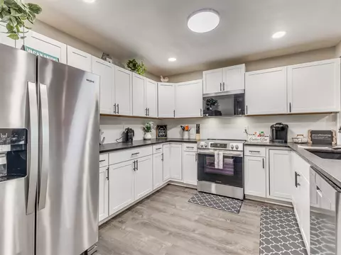 Kitchen - 3819 E 15th St, Tulsa, OK 74112 photo 1 of 7