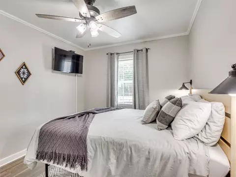 Bedroom - 3819 E 15th St, Tulsa, OK 74112 photo 5 of 7