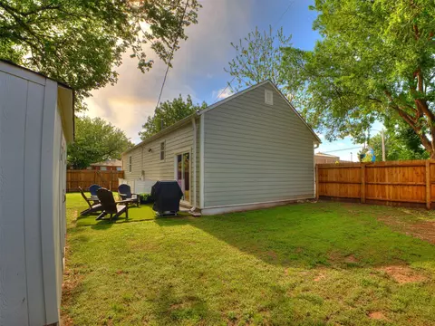 Exterior - 3819 E 15th St, Tulsa, OK 74112 photo 2 of 6