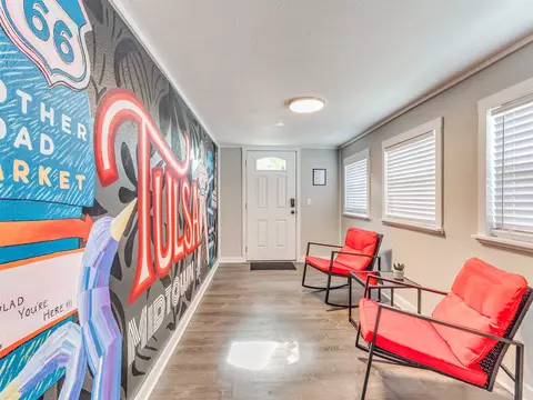 Entry Way - 3819 E 15th St, Tulsa, OK 74112 photo 1 of 5