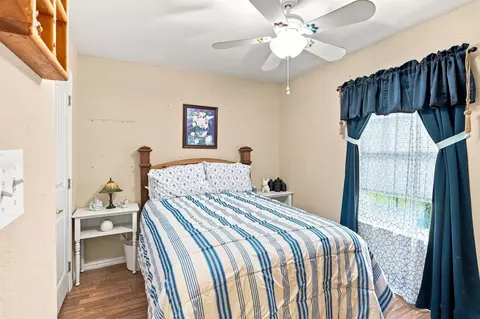 Bedroom - 208 W Umstead, Colbert, OK 74733 photo 1 of 2