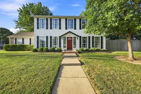 1504 W Gary St, Broken Arrow, OK 74012