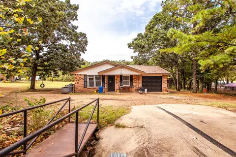 10270 Birch Lane Dr, Beggs, OK 74421