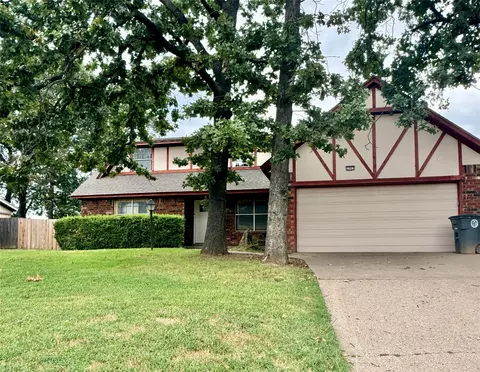 1741 W Young St W, Tulsa, OK 74127