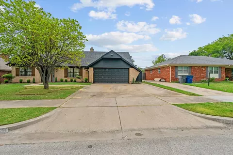 Exterior - 6731 E 51st Pl S, Tulsa, OK 74145 photo 2 of 7