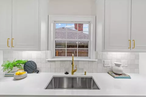 Kitchen - 6731 E 51st Pl S, Tulsa, OK 74145 photo 4 of 4