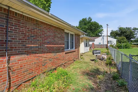 Exterior - 1004 E 38th St, Tulsa, OK 74105 photo 6 of 6