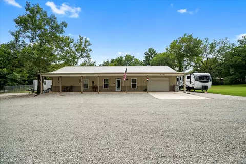 510 E Main St, Beggs, OK 74421