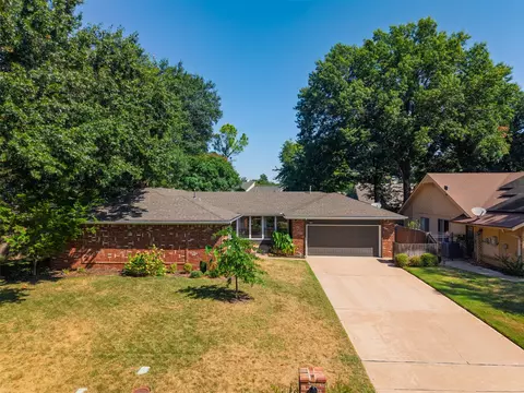 View/Area - 6213 E 78th Pl, Tulsa, OK 74136 photo 2 of 6