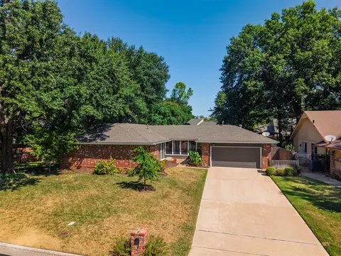 View/Area - 6213 E 78th Pl, Tulsa, OK 74136 photo 3 of 6