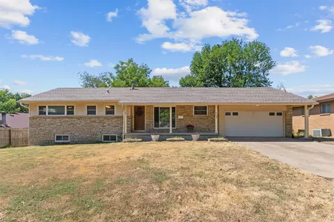 4704 Brookline Dr, Bartlesville, OK 74006