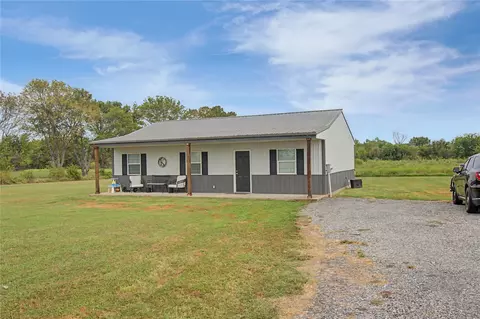 11732 Oktaha Rd, Oktaha, OK 74450