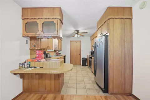 Kitchen - 637 Highway 110, Davis, OK 73030 photo 1 of 3