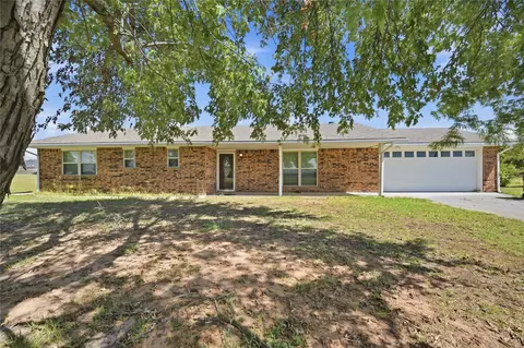 Exterior - 637 Highway 110, Davis, OK 73030 photo 1 of 6