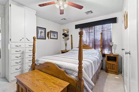 Bedroom - 401 S 10th St, Comanche, OK 73529 photo 1 of 8