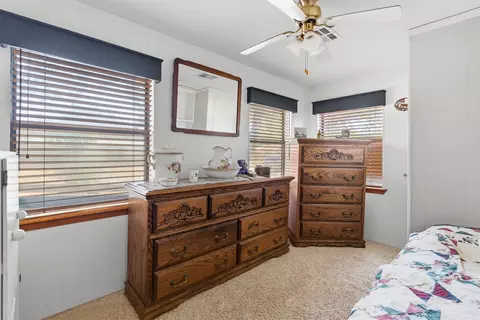 Bedroom - 401 S 10th St, Comanche, OK 73529 photo 3 of 8