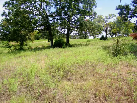 S 230th Road, Henryetta, OK 74437 photo 2