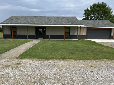190 S 3 Mile, Fort Gibson, OK 74434