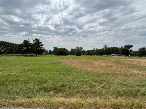 Hendrix Road, Hendrix, OK 74741
