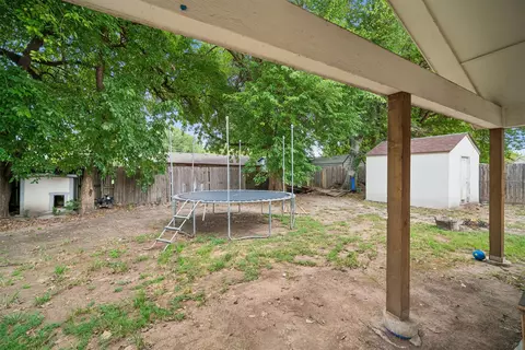 Exterior - 11913 E 38th Pl, Tulsa, OK 74146 photo 6 of 6