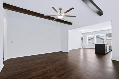 Living - 12026 E 106th Pl N, Owasso, OK 74055 photo 4 of 9