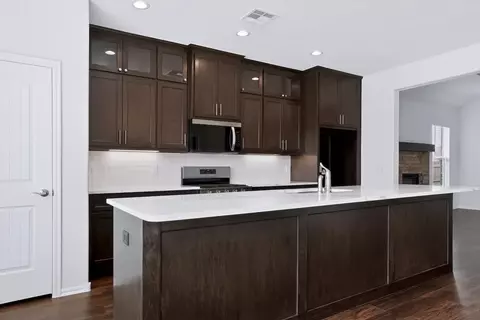 Kitchen - 12026 E 106th Pl N, Owasso, OK 74055 photo 2 of 6