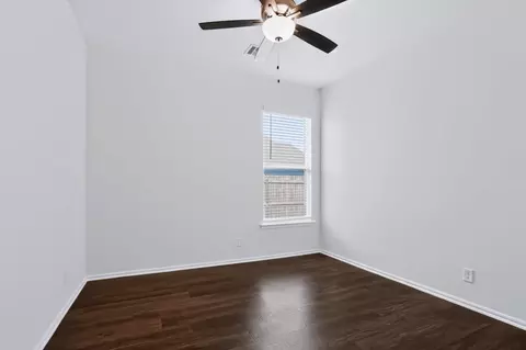 Bedroom - 12026 E 106th Pl N, Owasso, OK 74055 photo 2 of 5