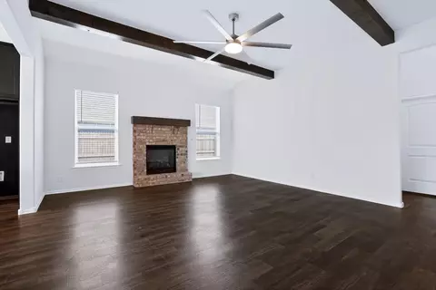 Living - 12026 E 106th Pl N, Owasso, OK 74055 photo 5 of 9