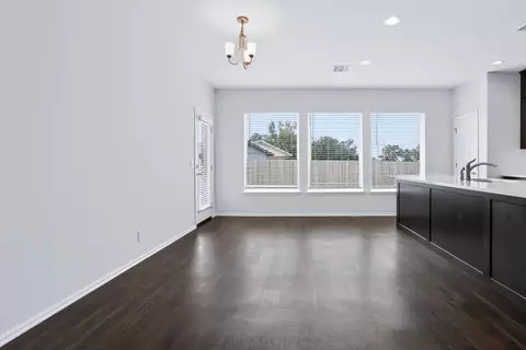 Living - 12026 E 106th Pl N, Owasso, OK 74055 photo 7 of 9