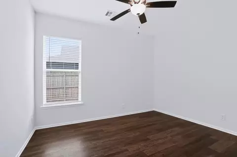 Bedroom - 12026 E 106th Pl N, Owasso, OK 74055 photo 4 of 5