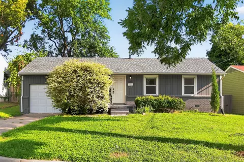 2127 W 46th Pl, Tulsa, OK 74107