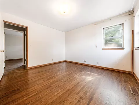 Bedroom - 904 Elgin Pl, Broken Arrow, OK 74012 photo 8 of 8