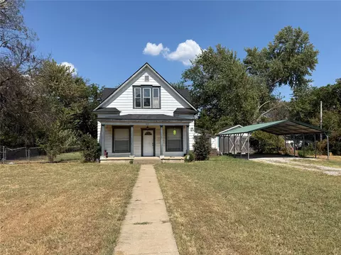 411 W 9 St S, Chelsea, OK 74016