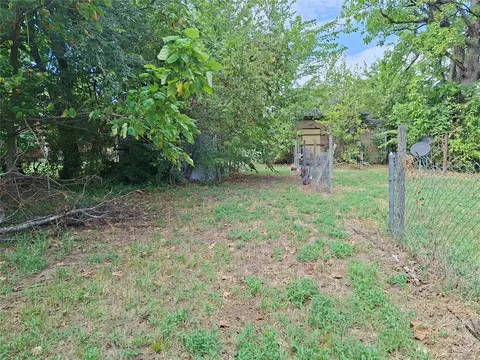 1109 E Broadway, Cushing, OK 74023 photo 5