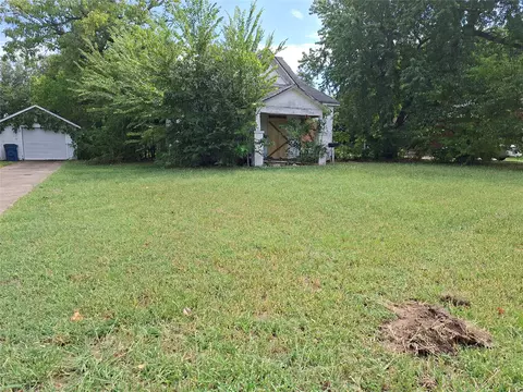 1109 E Broadway, Cushing, OK 74023 photo 2