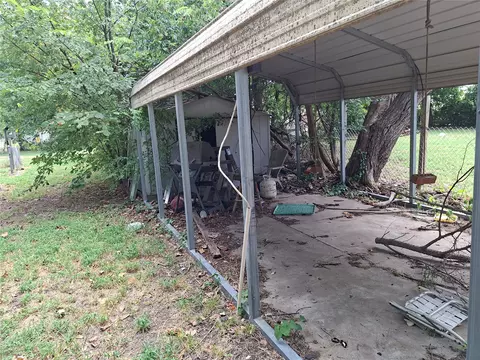 1109 E Broadway, Cushing, OK 74023 photo 7