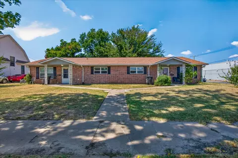 301 S Chickasaw Ave, Bartlesville, OK 74003