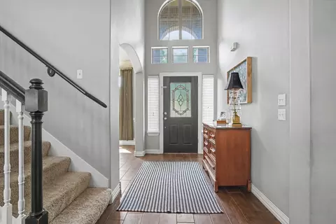 Entry Way - 1300 E Canton St, Broken Arrow, OK 74012 photo 2 of 4